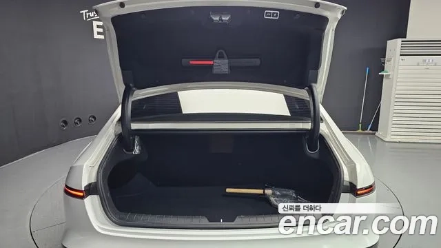 Hyundai Grandeur Hybrid (GN7) id 2954303 из Кореи 11