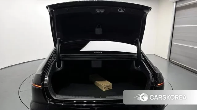 Hyundai Grandeur (GN7) id 3472238 из Кореи 11