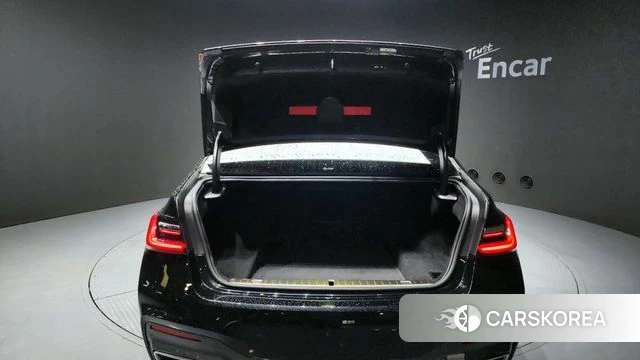 BMW 7 Series (G11) id 3872383 из Кореи 11