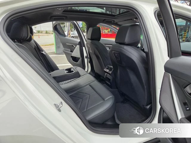 BMW 5 Series (G60) id 4696281 из Кореи 11
