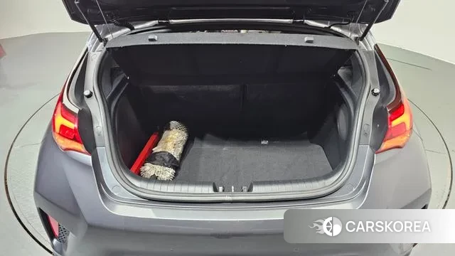 Hyundai Veloster (JS) id 3122620 из Кореи 11