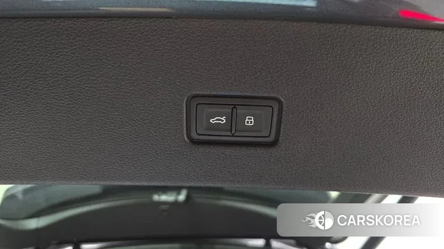 Audi RSQ8 (4M) id 2959254 из Кореи 11