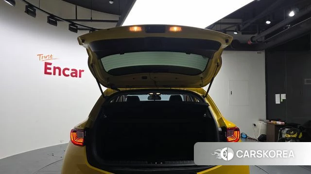 Kia Stonic id 3834893 из Кореи 11