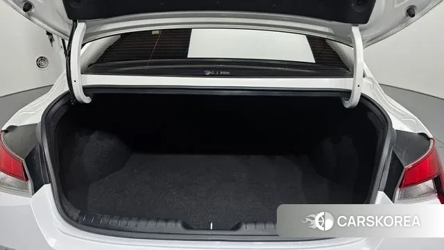 Hyundai Avante (CN7) id 3469255 из Кореи 11