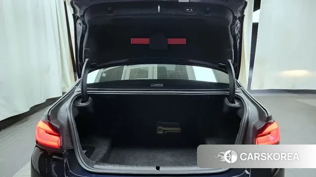 BMW 5 Series (G30) id 3455238 из Кореи 11