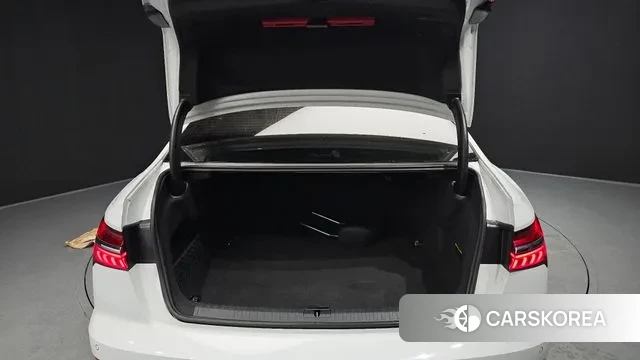 Audi A6 (C8) id 3238299 из Кореи 11