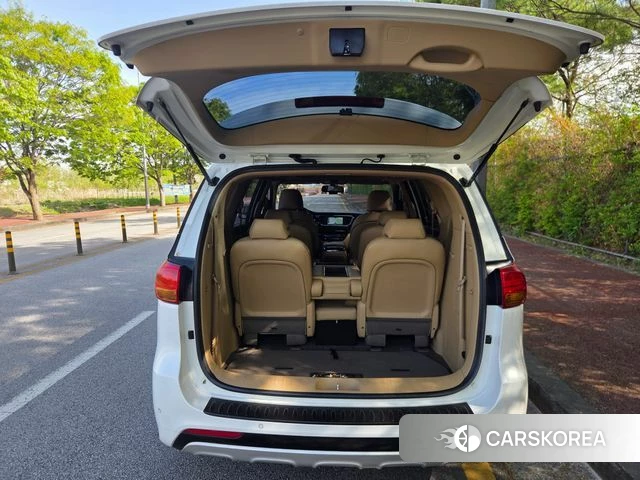 Kia All New Carnival id 4180771 из Кореи 11