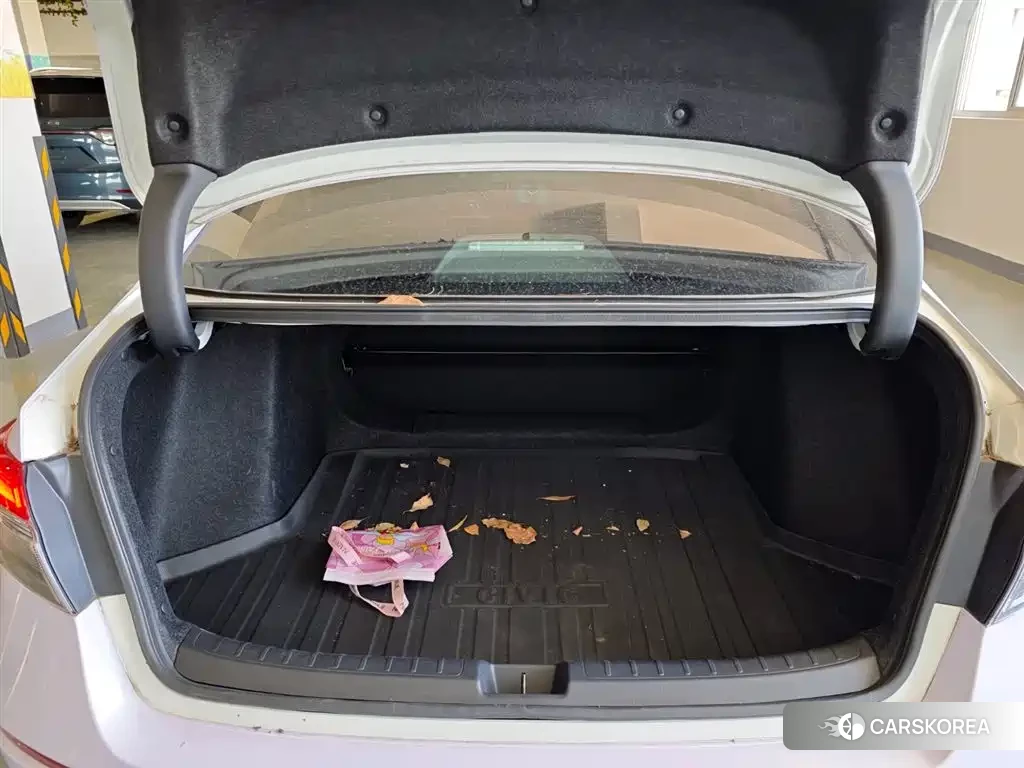 Honda Civic id 4577627 из Китая 11