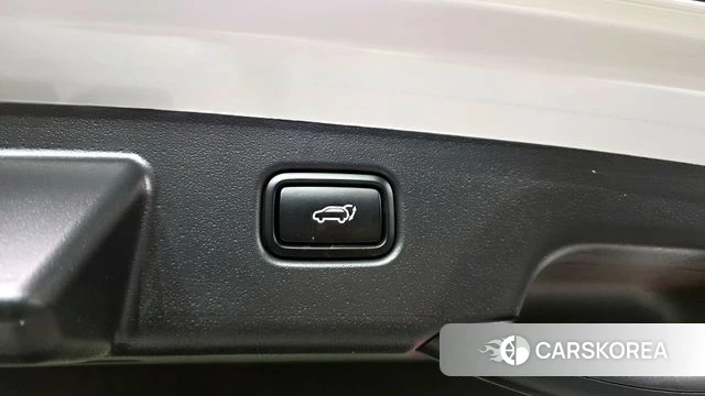 Kia Di Ol Nu Niro id 3841226 из Кореи 11
