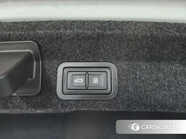 Audi A6 (C8) id 3650028 из Кореи 11