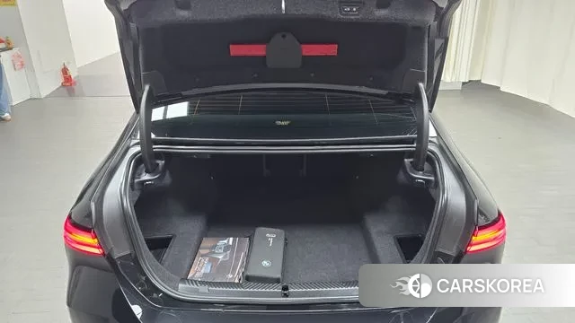 BMW 5 Series (G60) id 2905068 из Кореи 11