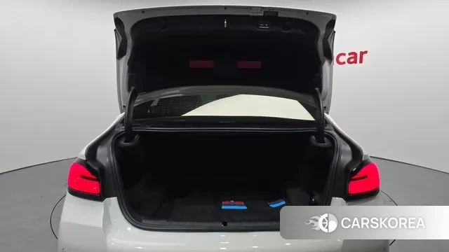 BMW 5 Series (G30) id 3518991 из Кореи 11