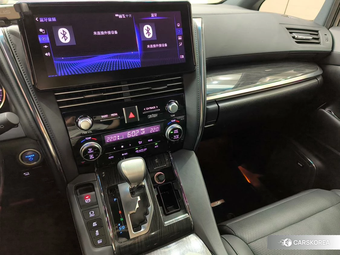 Lexus LM id 4515205 из Китая 11