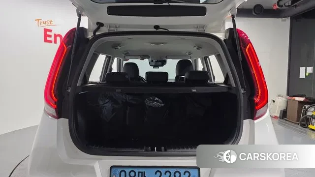 Kia Soul Booster EV id 3666662 из Кореи 11