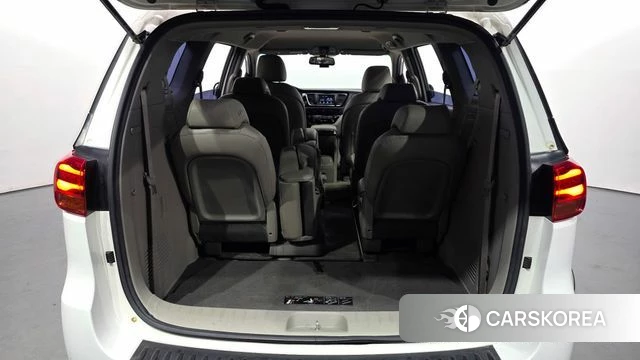 Kia The New Carnival id 4595666 из Кореи 11
