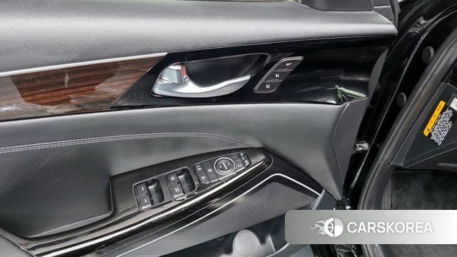 Kia Come New K7 id 4317918 из Кореи 11
