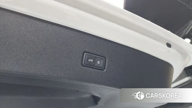 Audi Q8 (4M) id 2974910 из Кореи 11