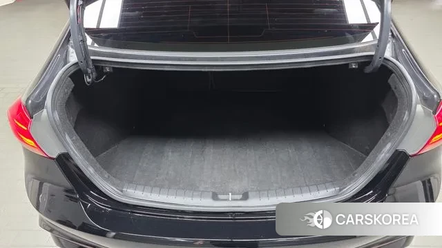 Hyundai Avante AD id 3578743 из Кореи 11