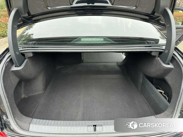 Volkswagen Passat id 4253812 из Китая 11