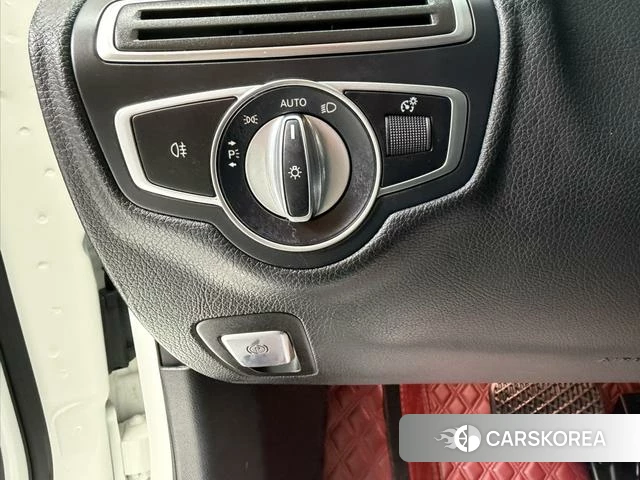 Mercedes-Benz Class C id 4255764 из Китая 11