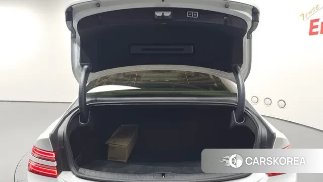 Genesis G80 (RG3) id 3556876 из Кореи 11