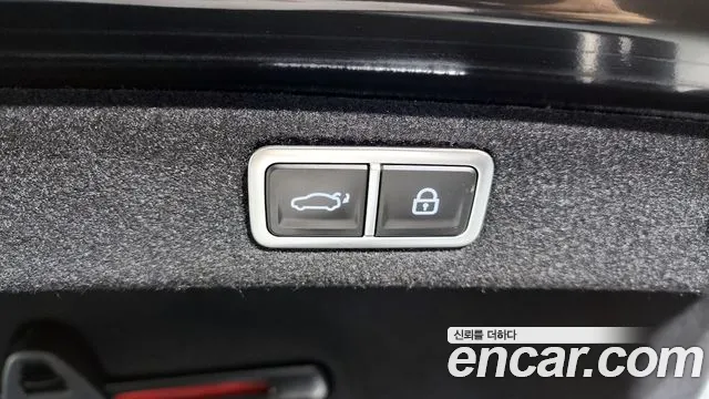 Hyundai Grandeur Hybrid (GN7) id 2697879 из Кореи 11