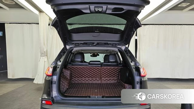 Jeep Cherokee (KL) id 3840117 из Кореи 11