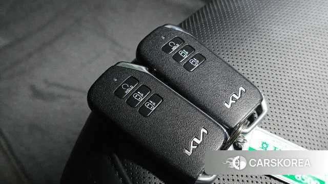 Kia Di Ol Nu Niro id 4624618 из Кореи 11