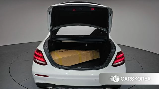 Mercedes-Benz E-Class W213 id 4019638 из Кореи 11