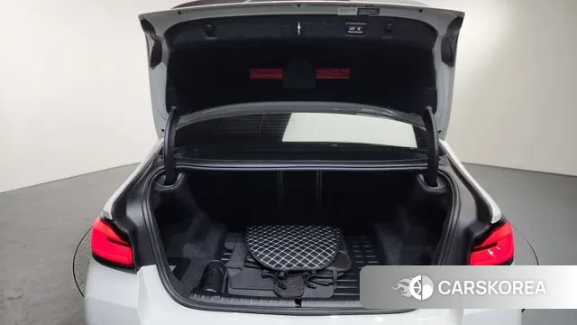 BMW 5 Series (G30) id 3539763 из Кореи 11