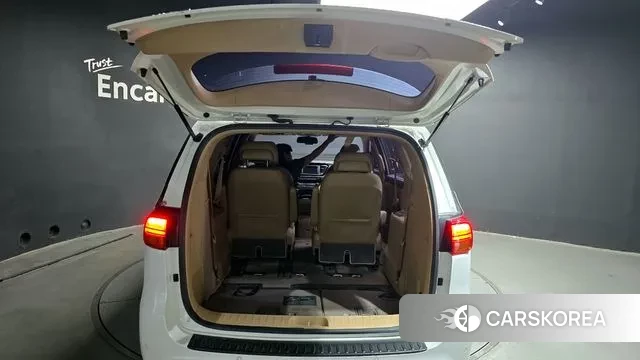 Kia All New Carnival id 3259607 из Кореи 11