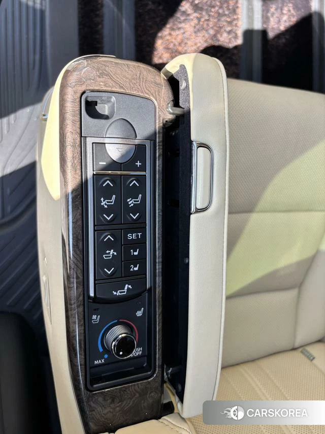 Toyota Wilfa id 3908056 из Китая 11