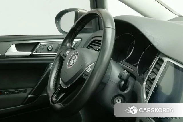 Volkswagen Golf*Jiayu id 4210128 из Китая 11