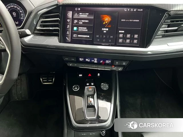 Audi Q4 e-tron id 4290006 из Китая 11