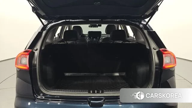 Kia Niro id 3391621 из Кореи 11