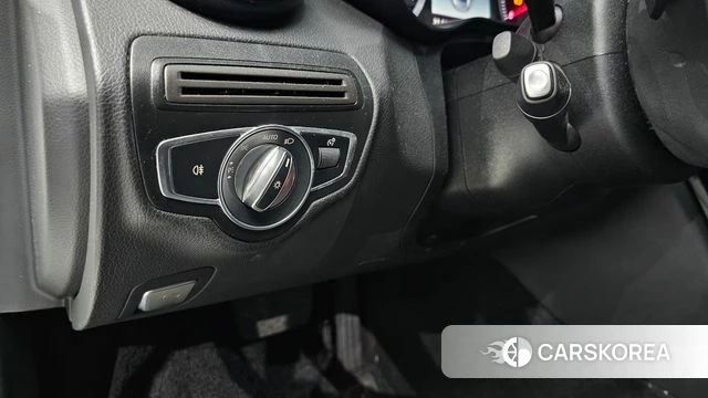 Mercedes-Benz C-Class W205 id 4708921 из Кореи 11