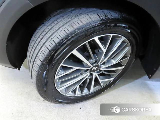 Hyundai All New Tucson id 4459286 из Кореи 11