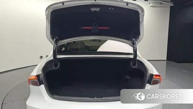 Hyundai The New Grandeur IG Hybrid id 3721551 из Кореи 11