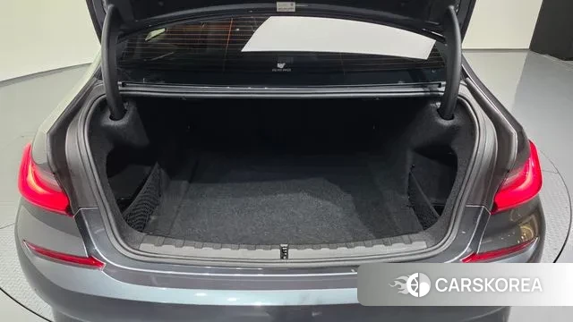 BMW 3 Series (G20) id 3385356 из Кореи 11