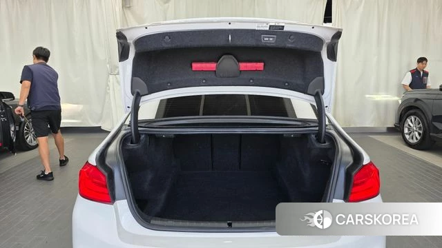 BMW 5 Series (G30) id 4781232 из Кореи 11