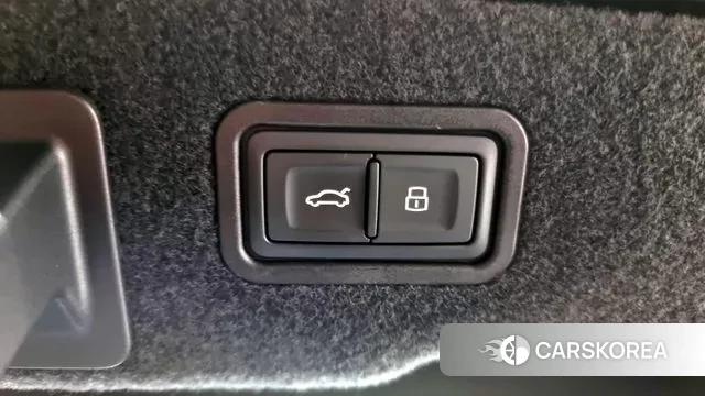 Audi A8 (D5) id 2894185 из Кореи 11