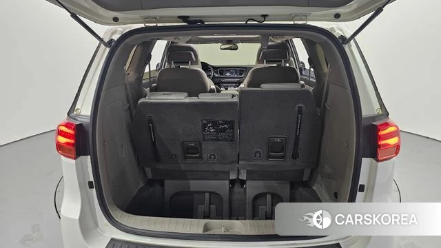 Kia The New Carnival id 3899736 из Кореи 11