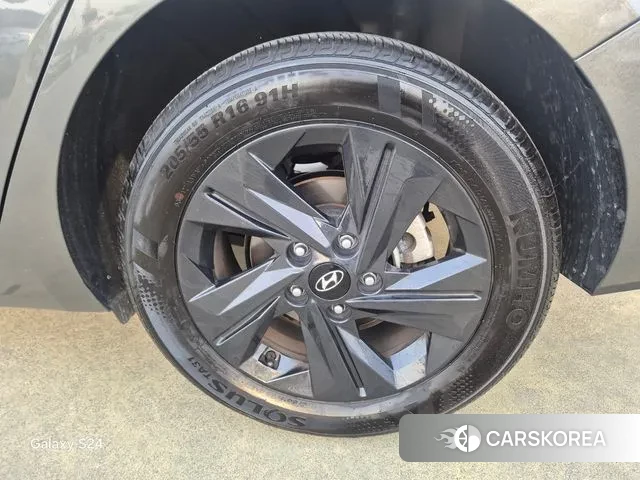 Hyundai Avante (CN7) id 3467669 из Кореи 11