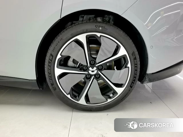 Weilai ET5 id 4190399 из Китая 11