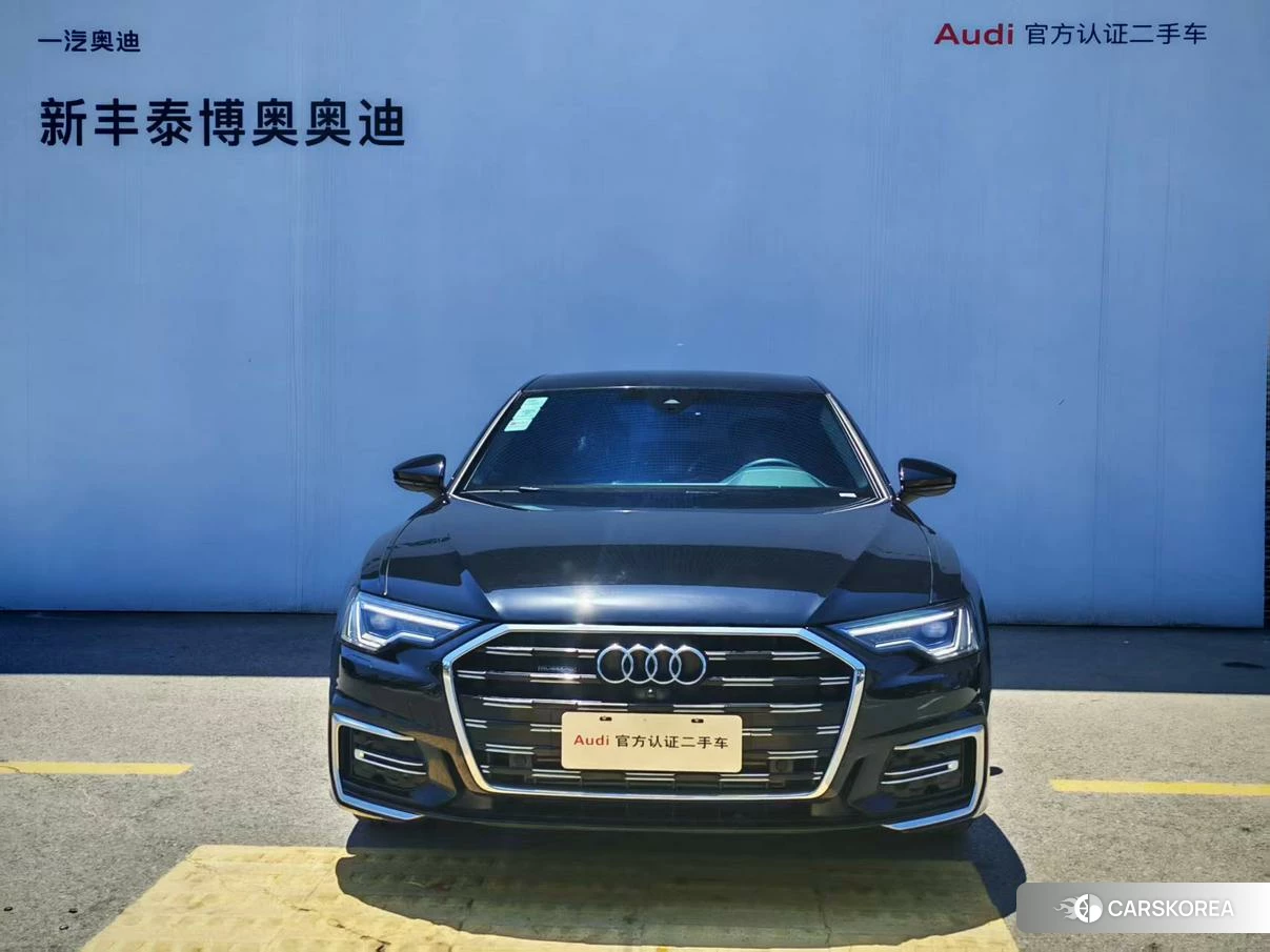 Audi A6L id 4407580 из Китая 11