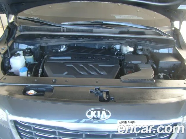 Kia The New Carnival id 2417213 из Кореи 11