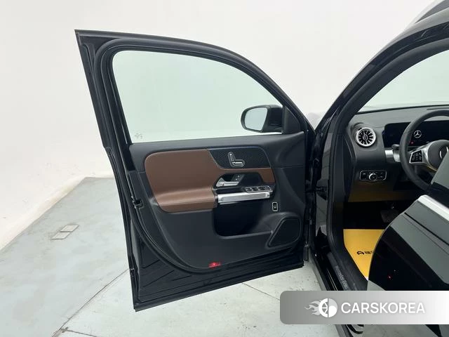 Mercedes-Benz GLB id 4259563 из Китая 11