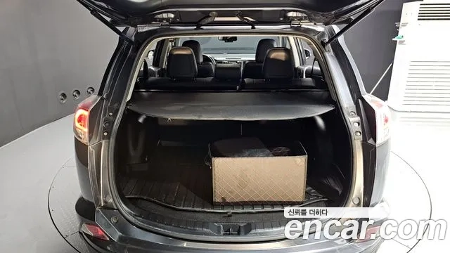 Toyota RAV4 id 2917785 из Кореи 11