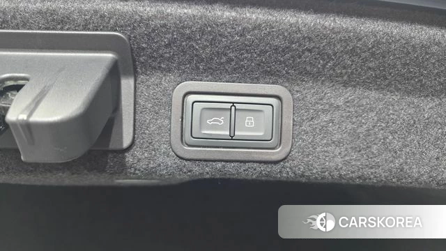 Audi A6 (C8) id 4178315 из Кореи 11