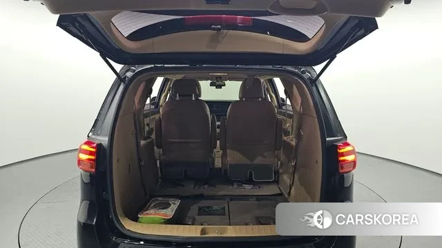 Kia The New Carnival id 3714033 из Кореи 11